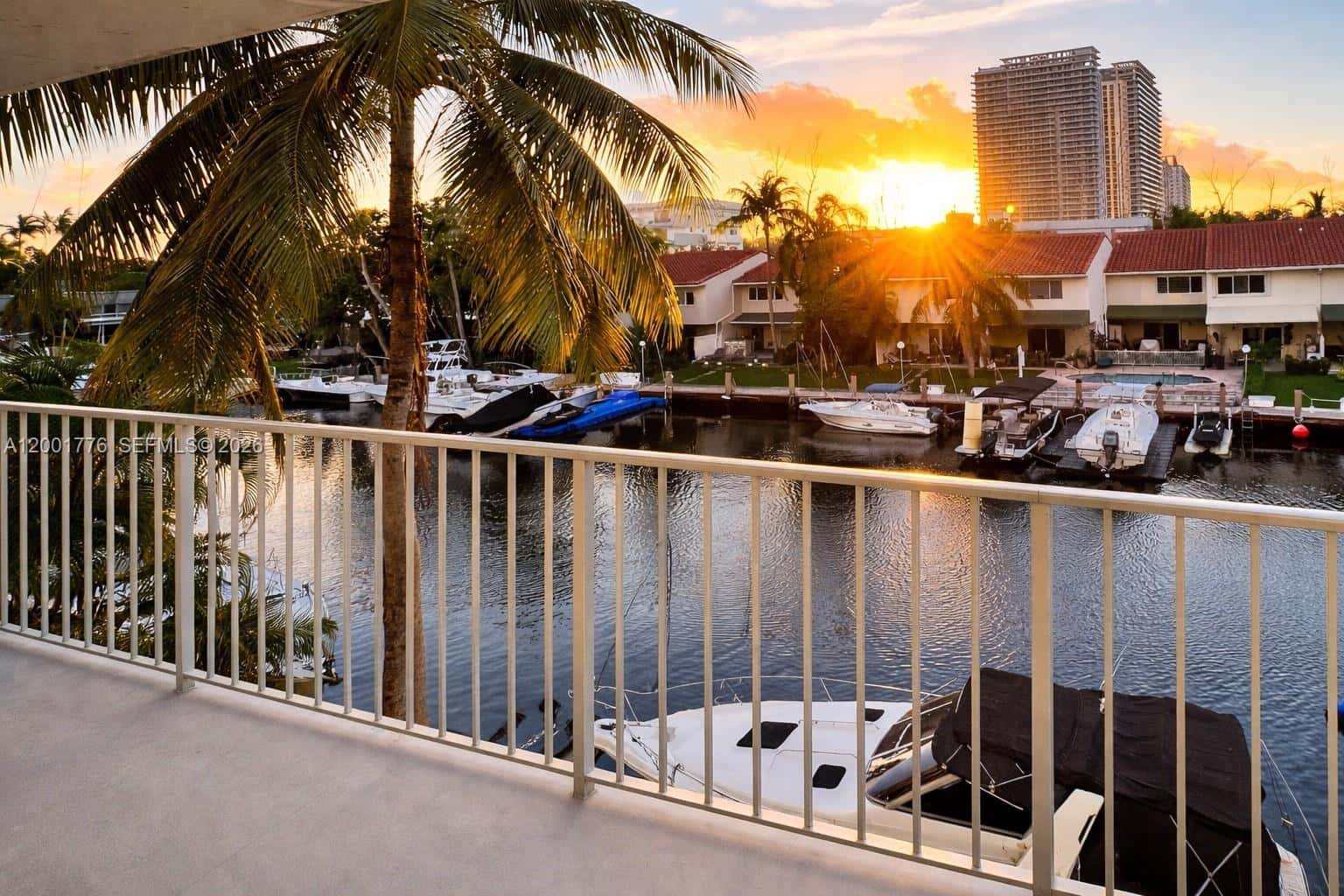 16565 NE 26th Ave # 3C, North Miami Beach FL 33160