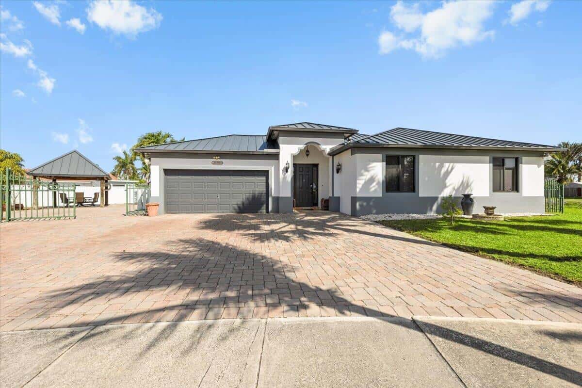 20300 SW 129th Place, Miami FL 33177