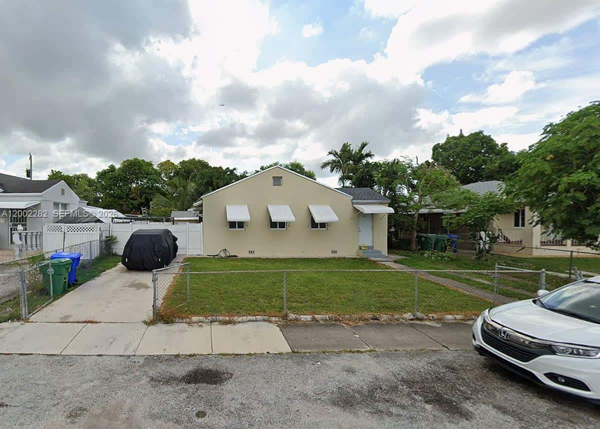 471 NW 32nd Ct # B, Miami FL 33125