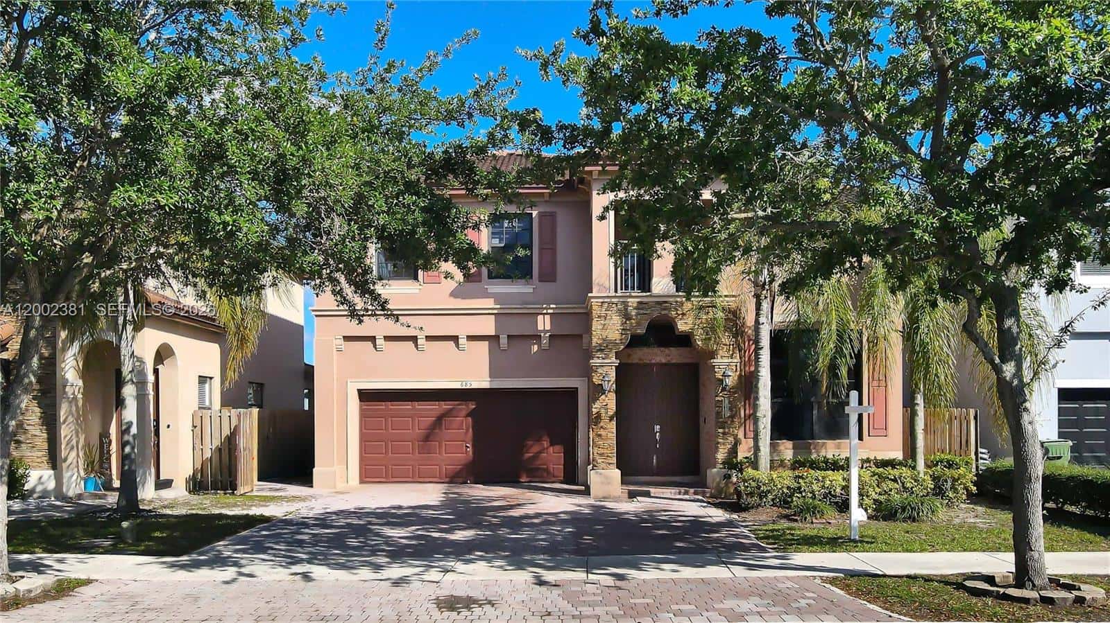 685 SE 37th Pl, Homestead FL 33033