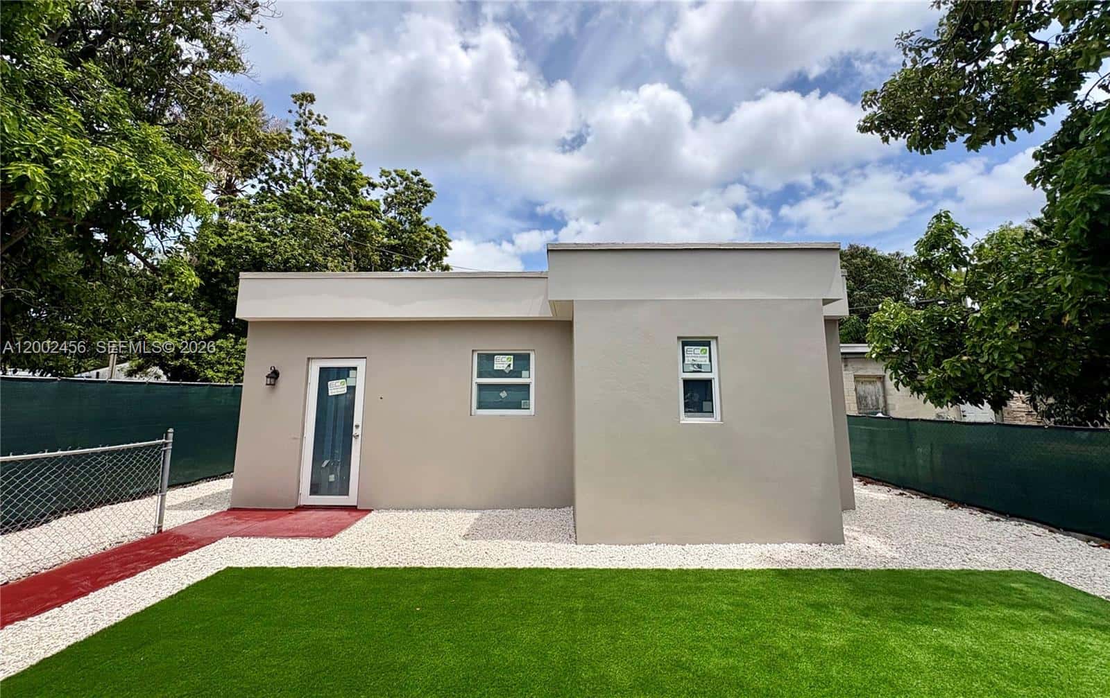 2637 NW 23rd Ct, Miami FL 33142