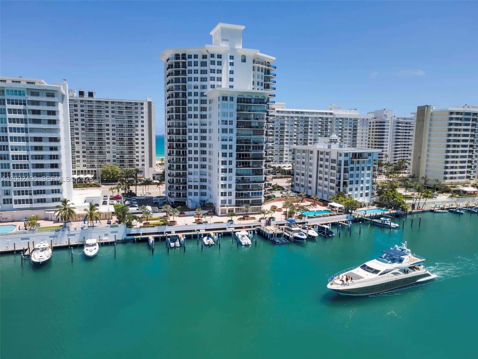 5660 Collins Ave # 4B, Miami Beach FL 33140
