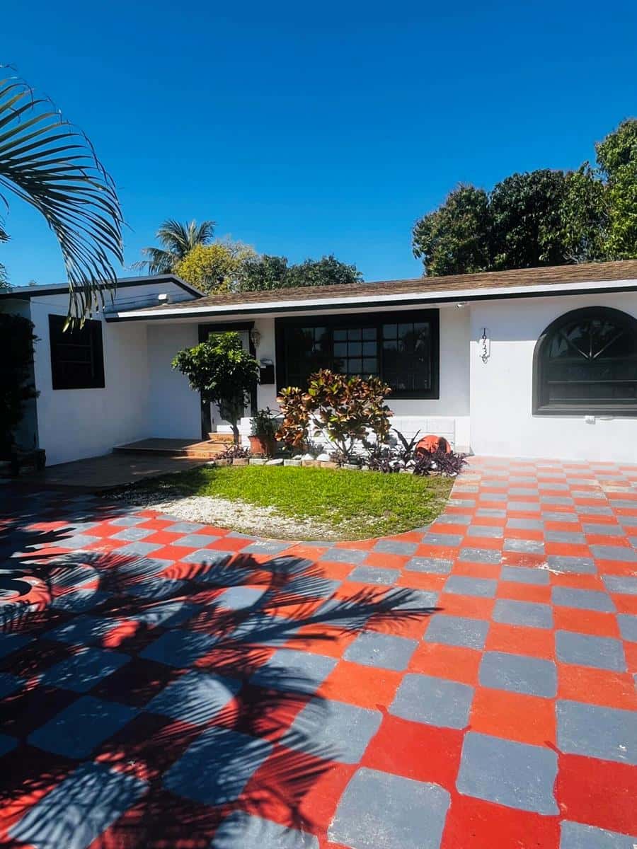 19530 NW 11th Avenue, Miami Gardens FL 33169