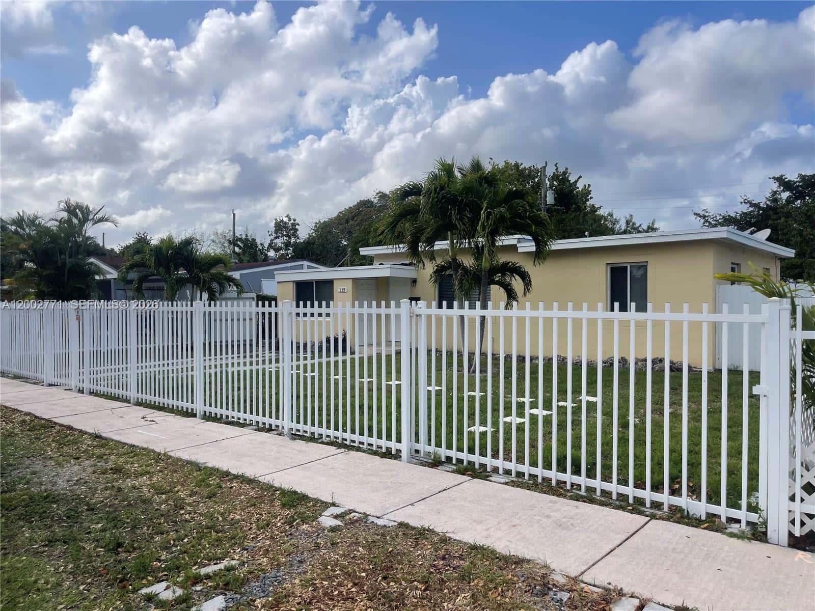 115 NW 120th St, North Miami FL 33168
