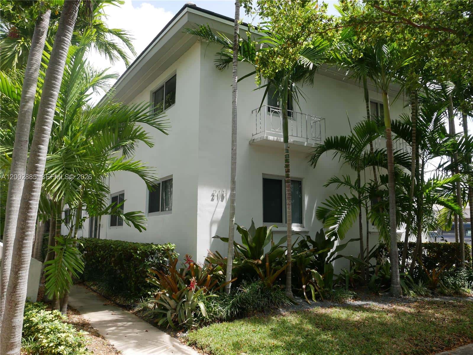 215 Antilla Ave # 3, Coral Gables FL 33134