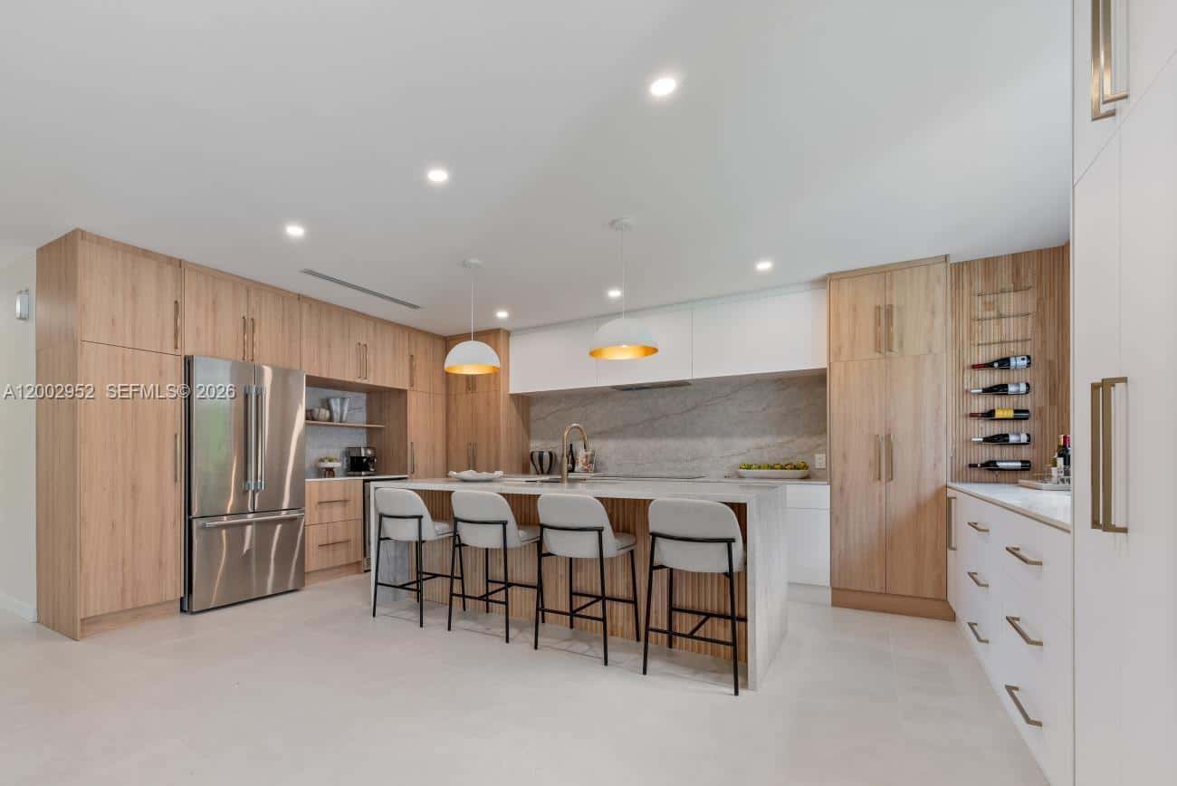 8405 SW 144th St, Palmetto Bay FL 33158