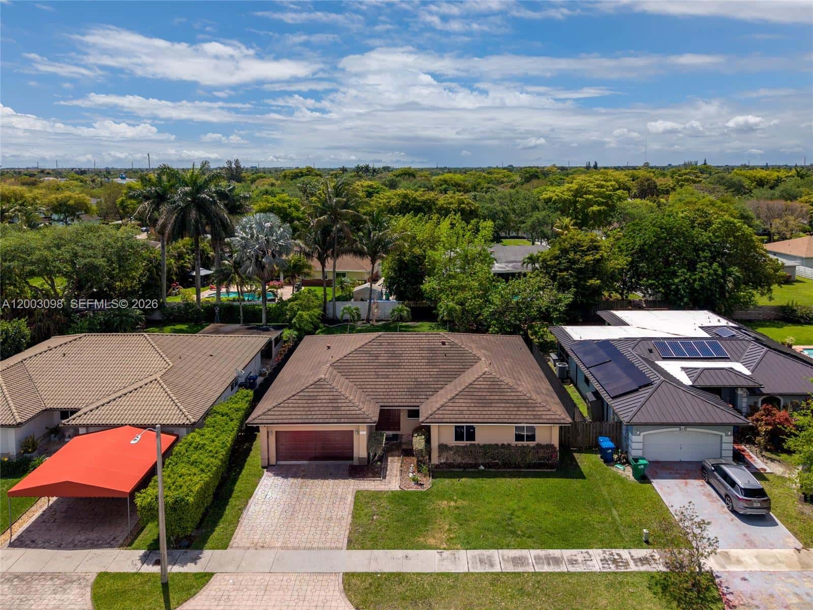 14762 SW 143rd Ter, Miami FL 33196