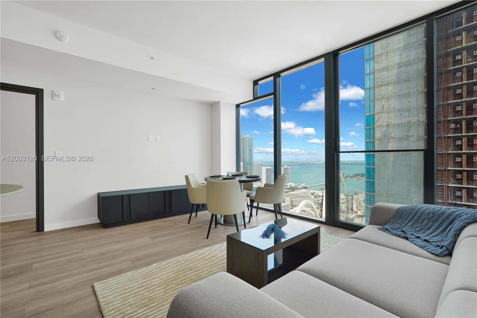 20 NE 11th St # 4006, Miami FL 33132