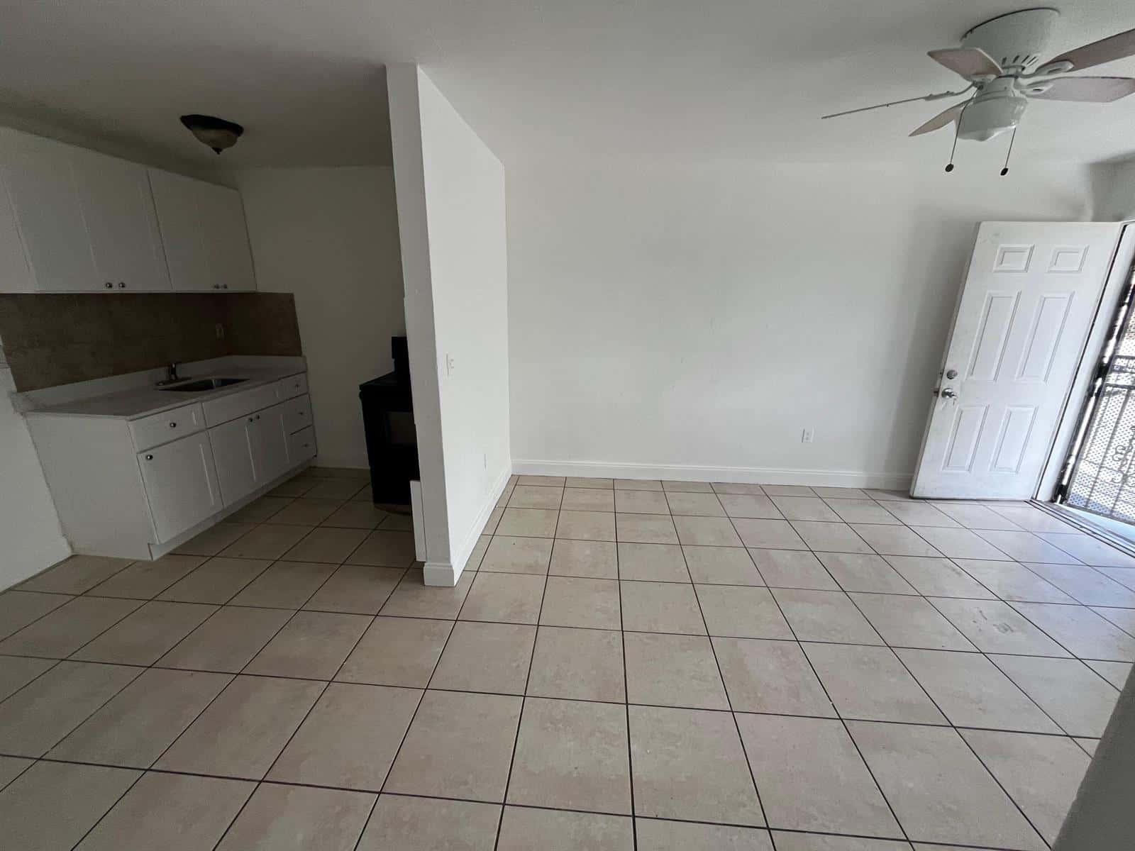 3015 NW 8th Avenue # 11, Miami FL 33127