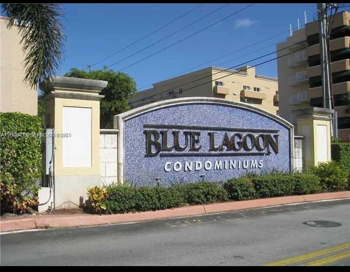 5077 NW 7th St # 1107, Miami FL 33126
