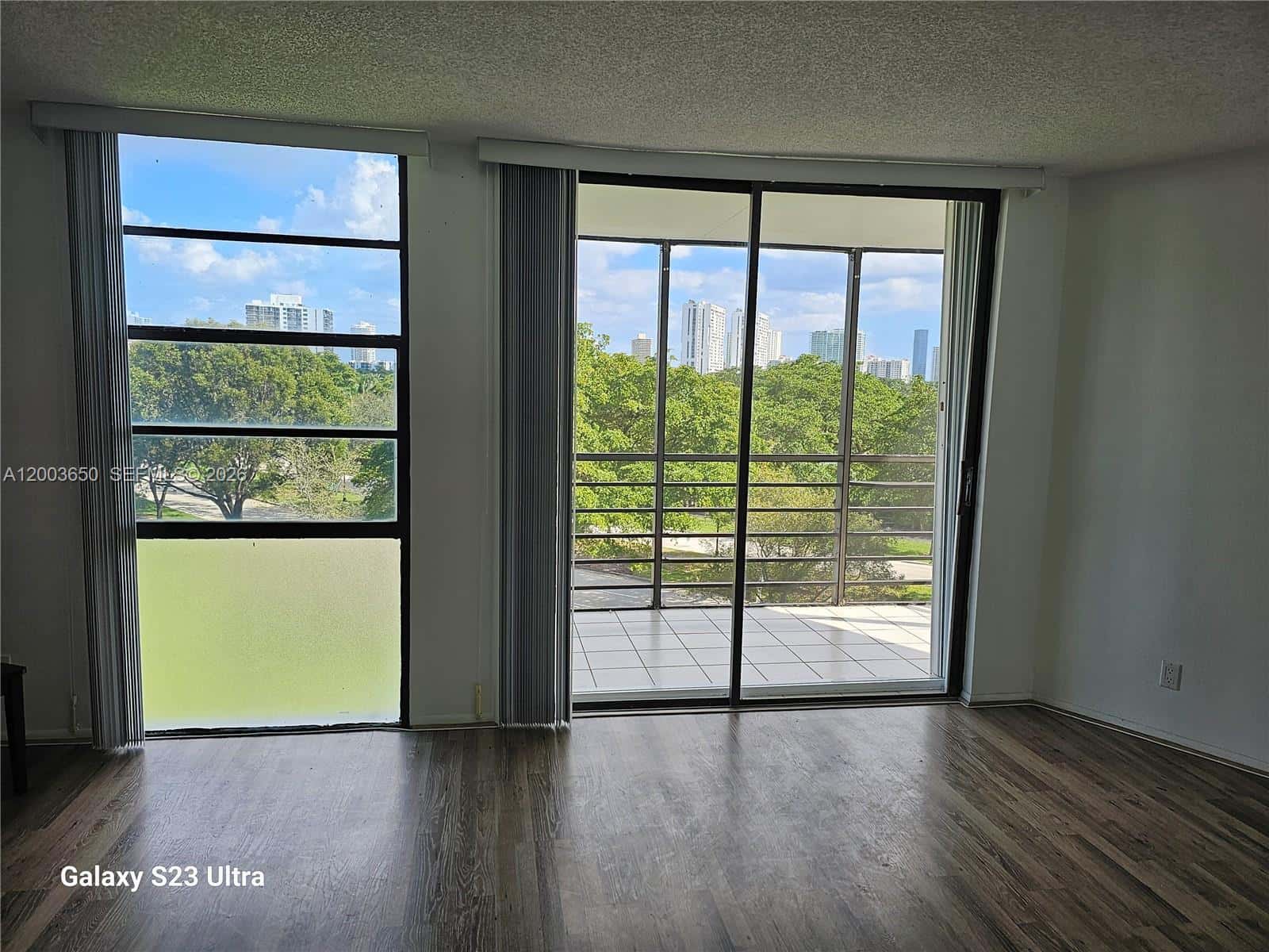 20400 W Country Club Dr # 508, Aventura FL 33180