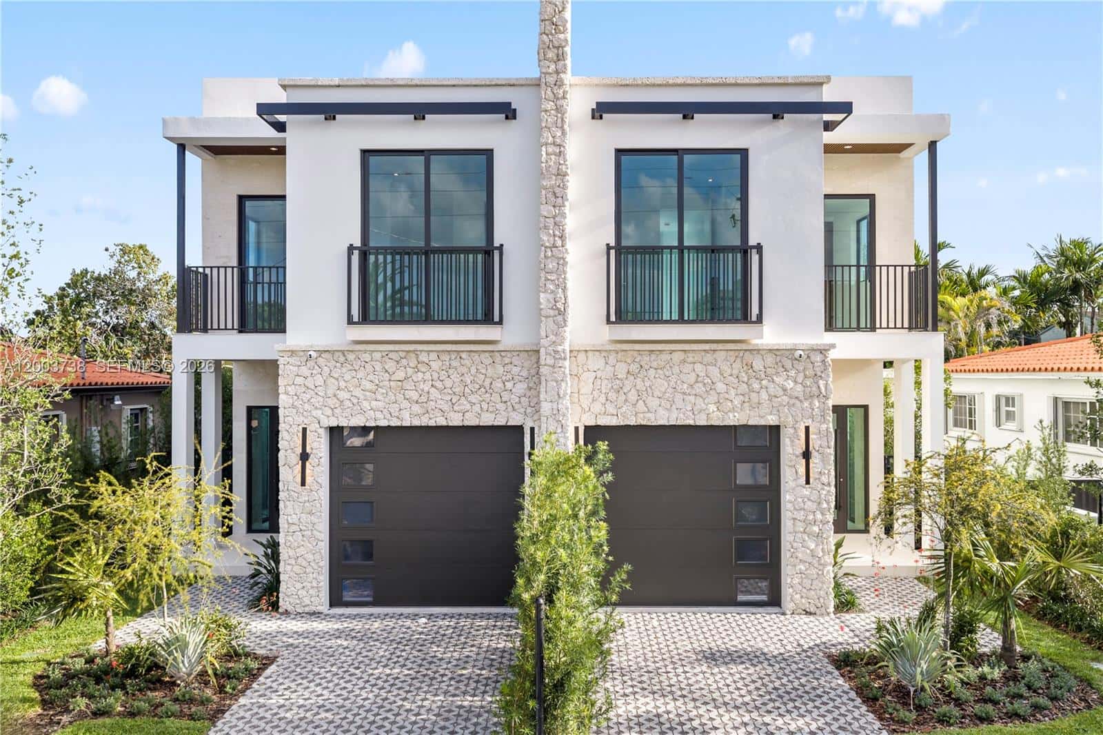 3320 SW 23rd St, Miami FL 33145