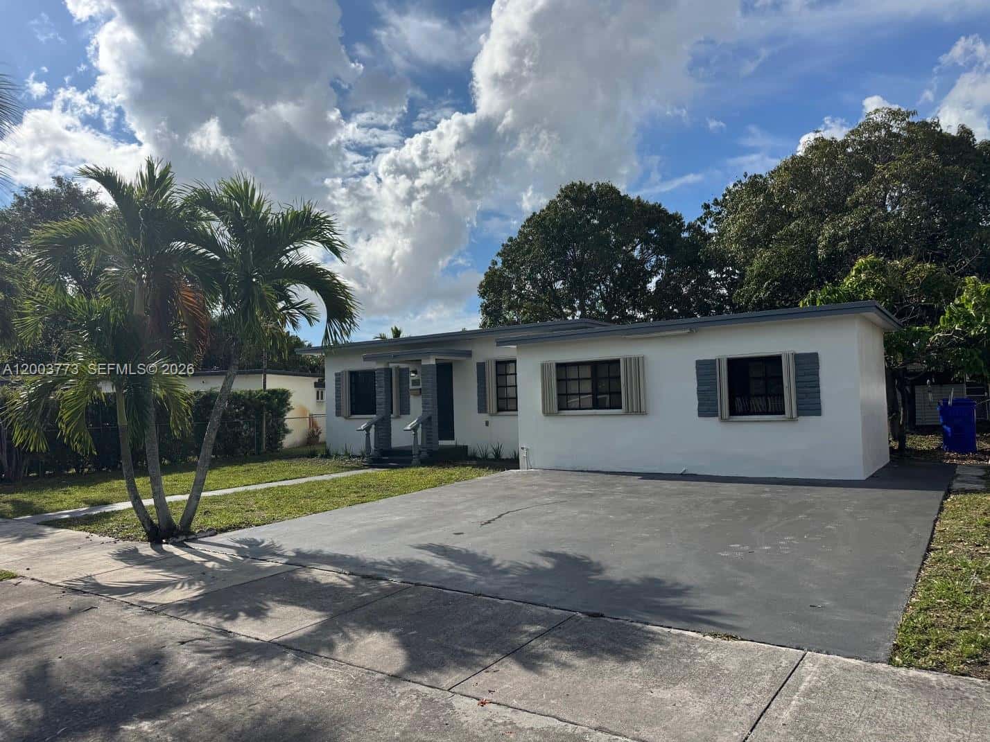 5260 SW 2nd St, Miami FL 33134