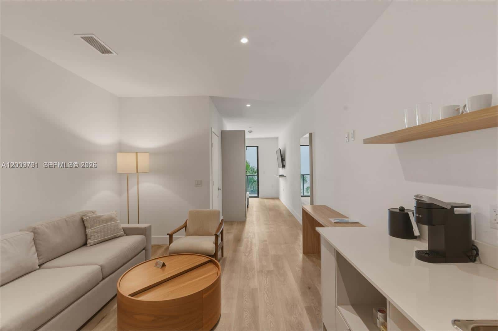 229 SW 9th St # 502, Miami FL 33130