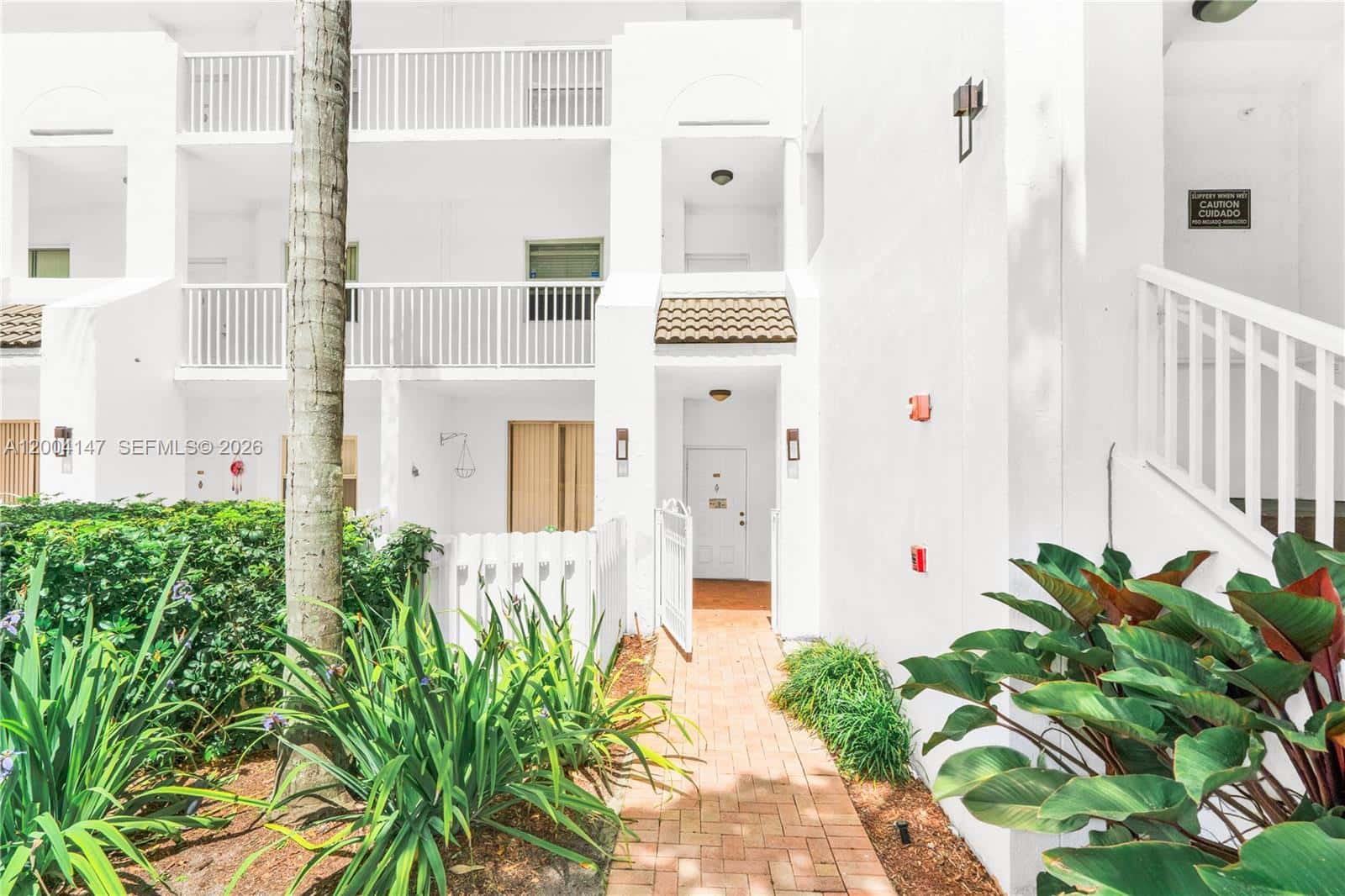 10730 NW 66th St # 113, Doral FL 33178