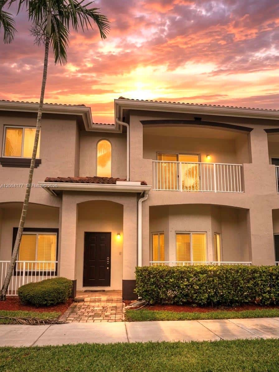 1947 SE 23rd Rd, Homestead FL 33035