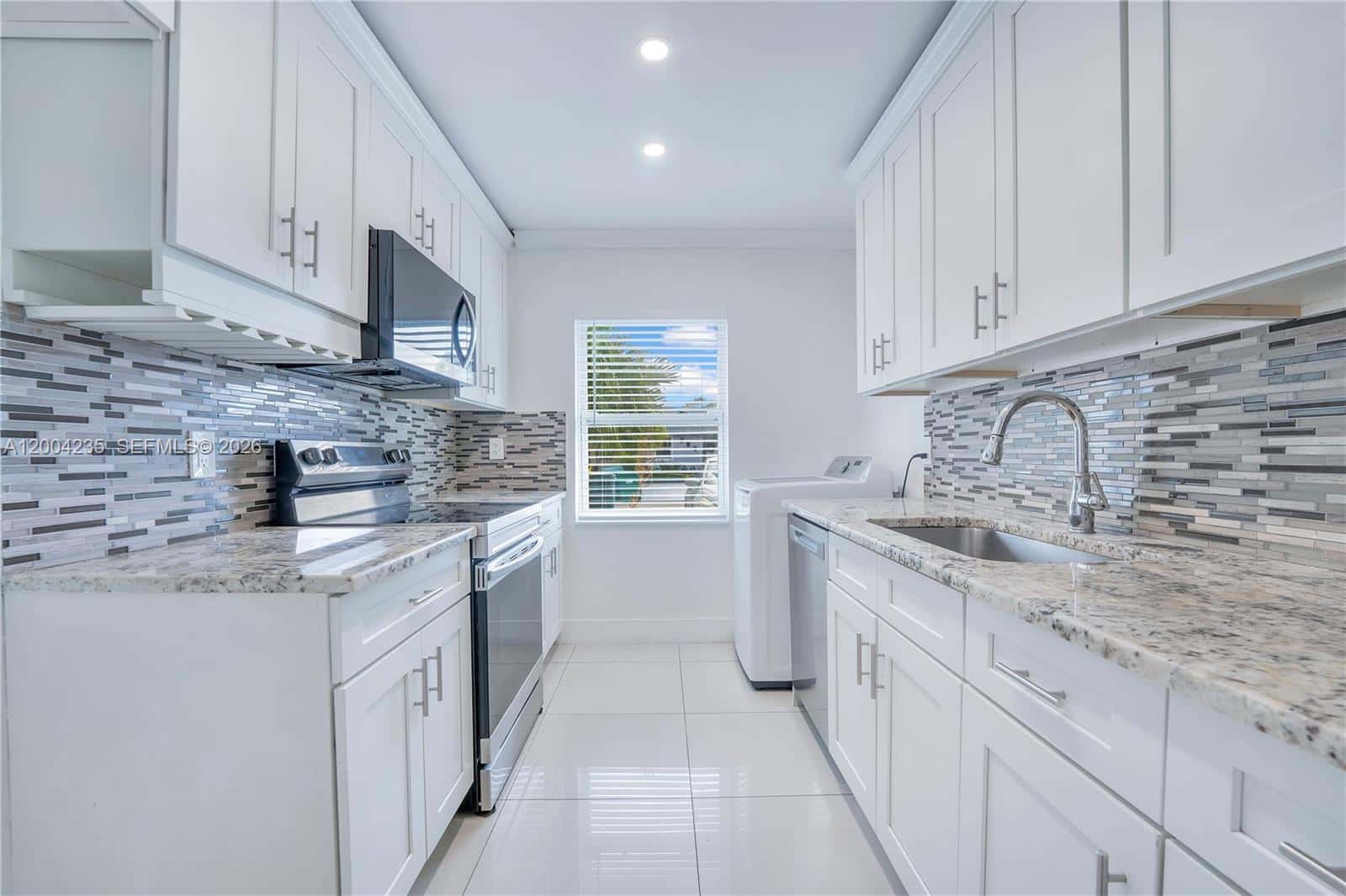 5222 SW 139th Pl, Miami FL 33175