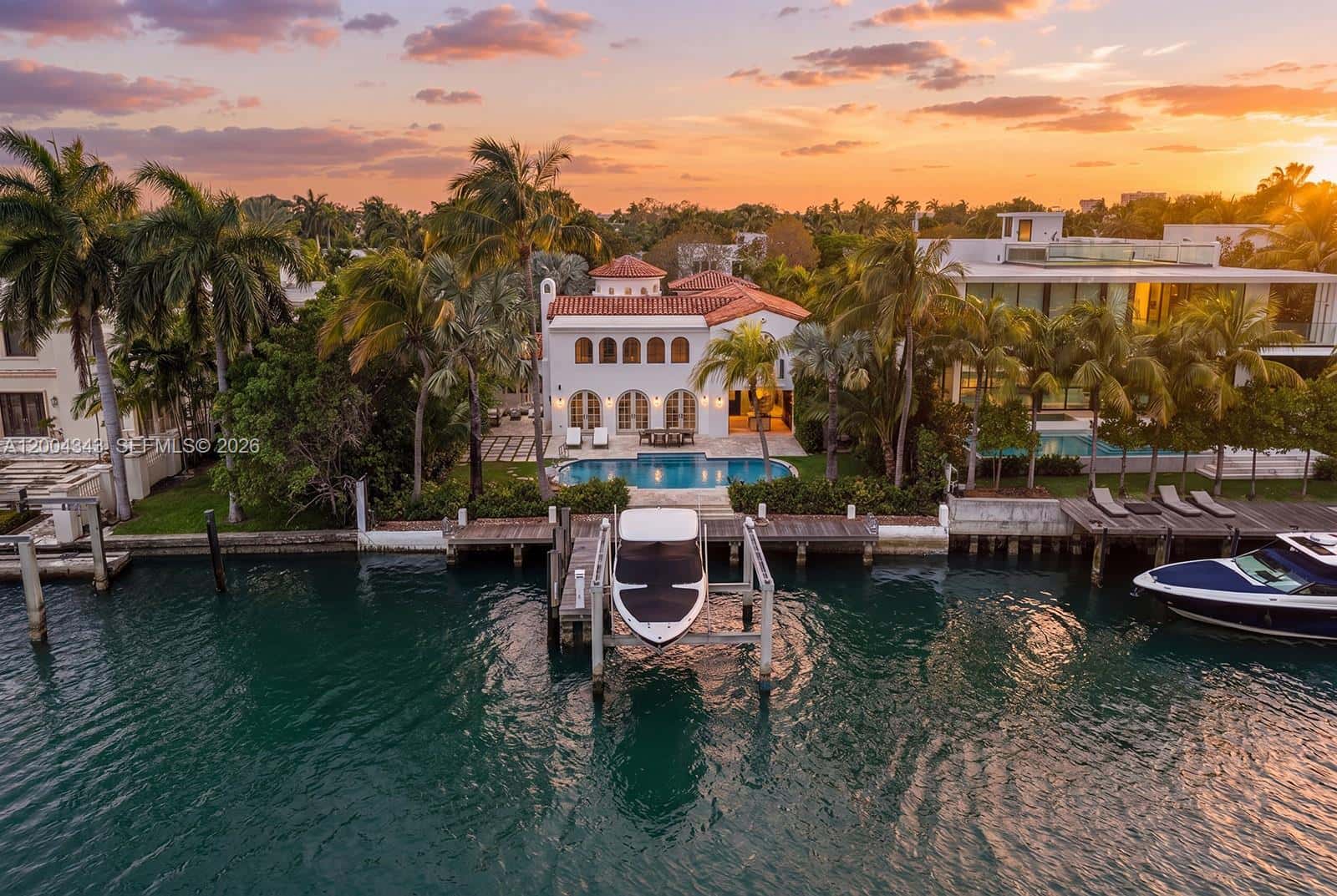 5763 Pine Tree Dr, Miami Beach FL 33140