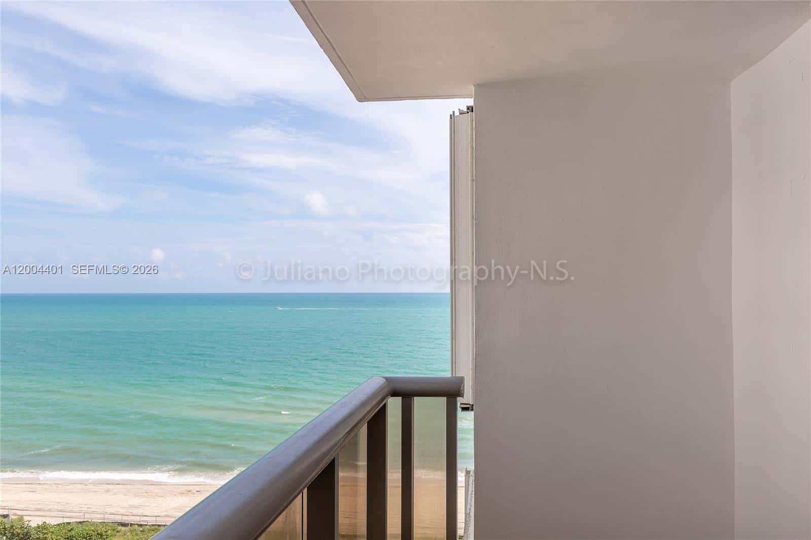 6039 Collins Ave # 1415, Miami Beach FL 33140