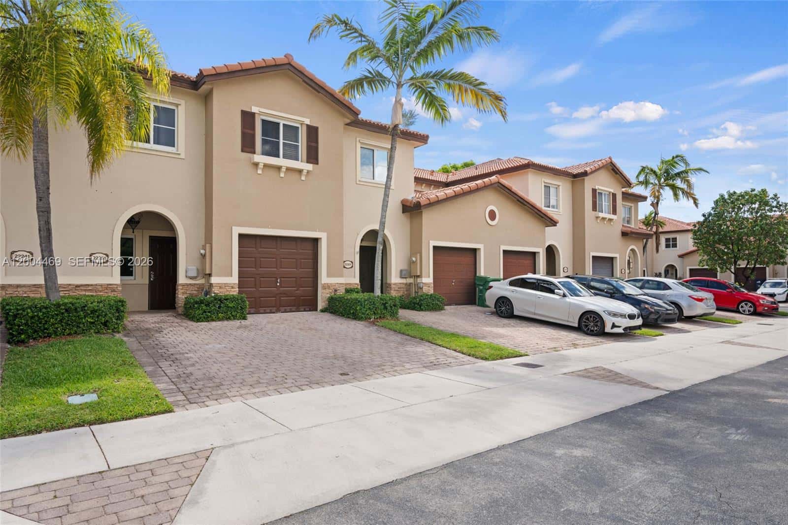 22251 SW 88th Path, Cutler Bay FL 33190