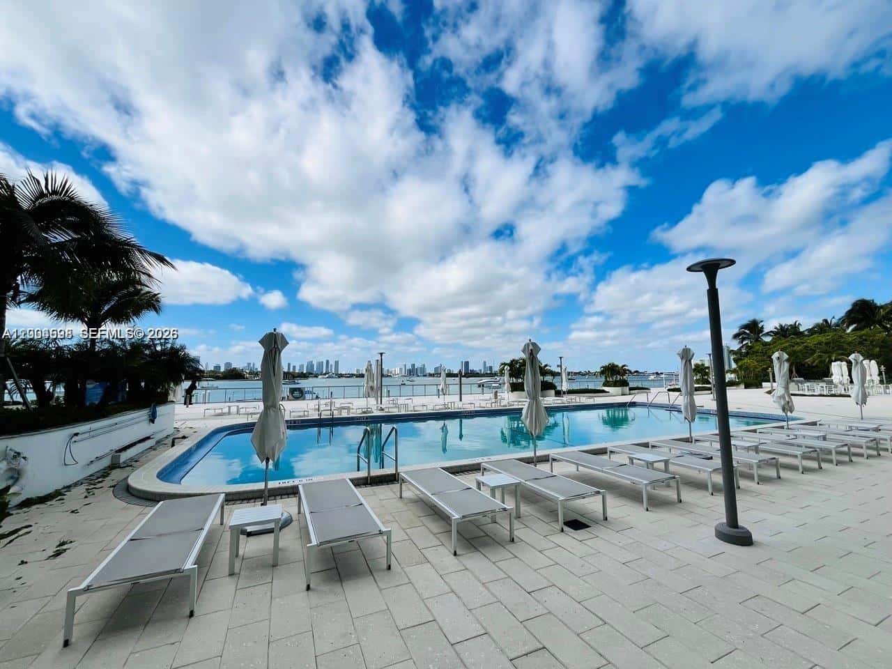 1000 E West Ave # 617, Miami Beach FL 33139