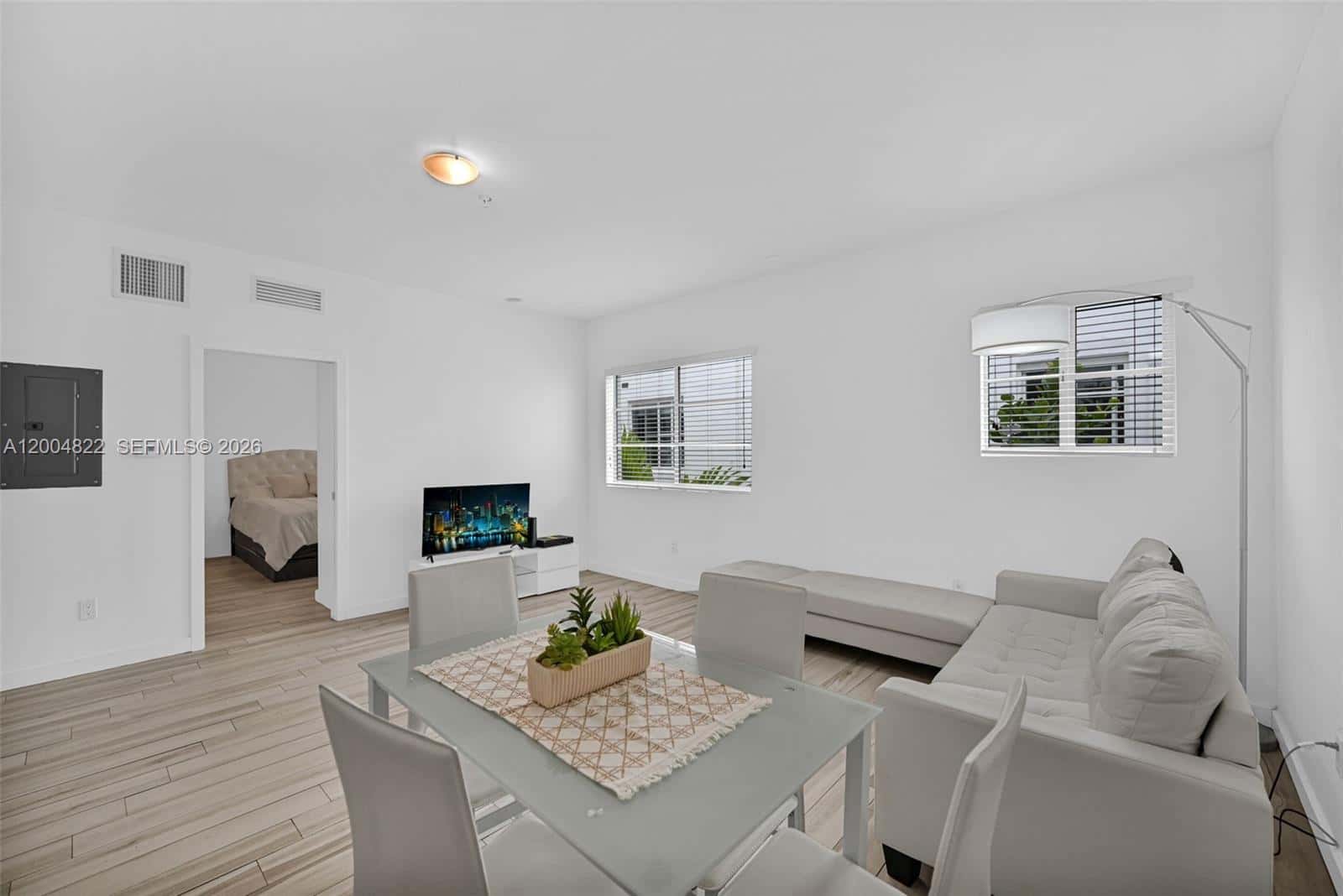 1560 Meridian Ave # 207, Miami Beach FL 33139