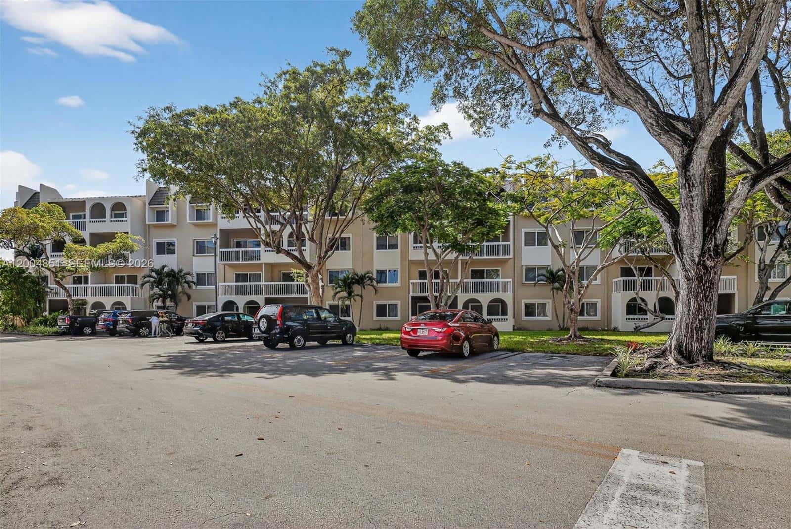 8103 Camino Real # 407, Miami FL 33143