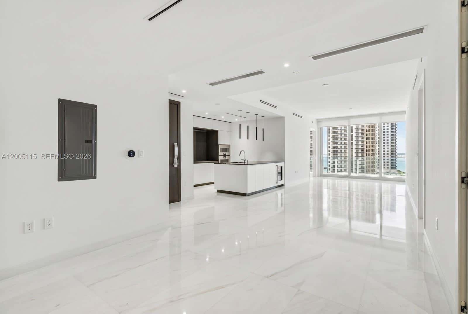 300 Biscayne Blvd Way # 1002, Miami FL 33131