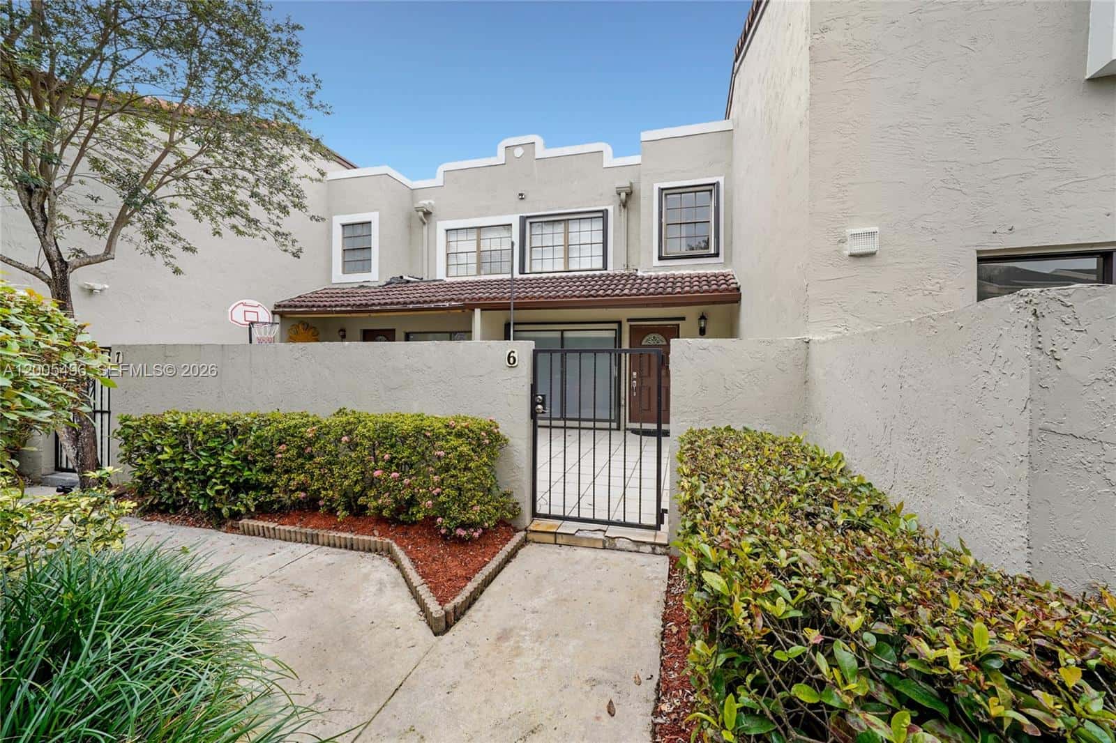 10535 SW 154th Ct # 6, Miami FL 33196
