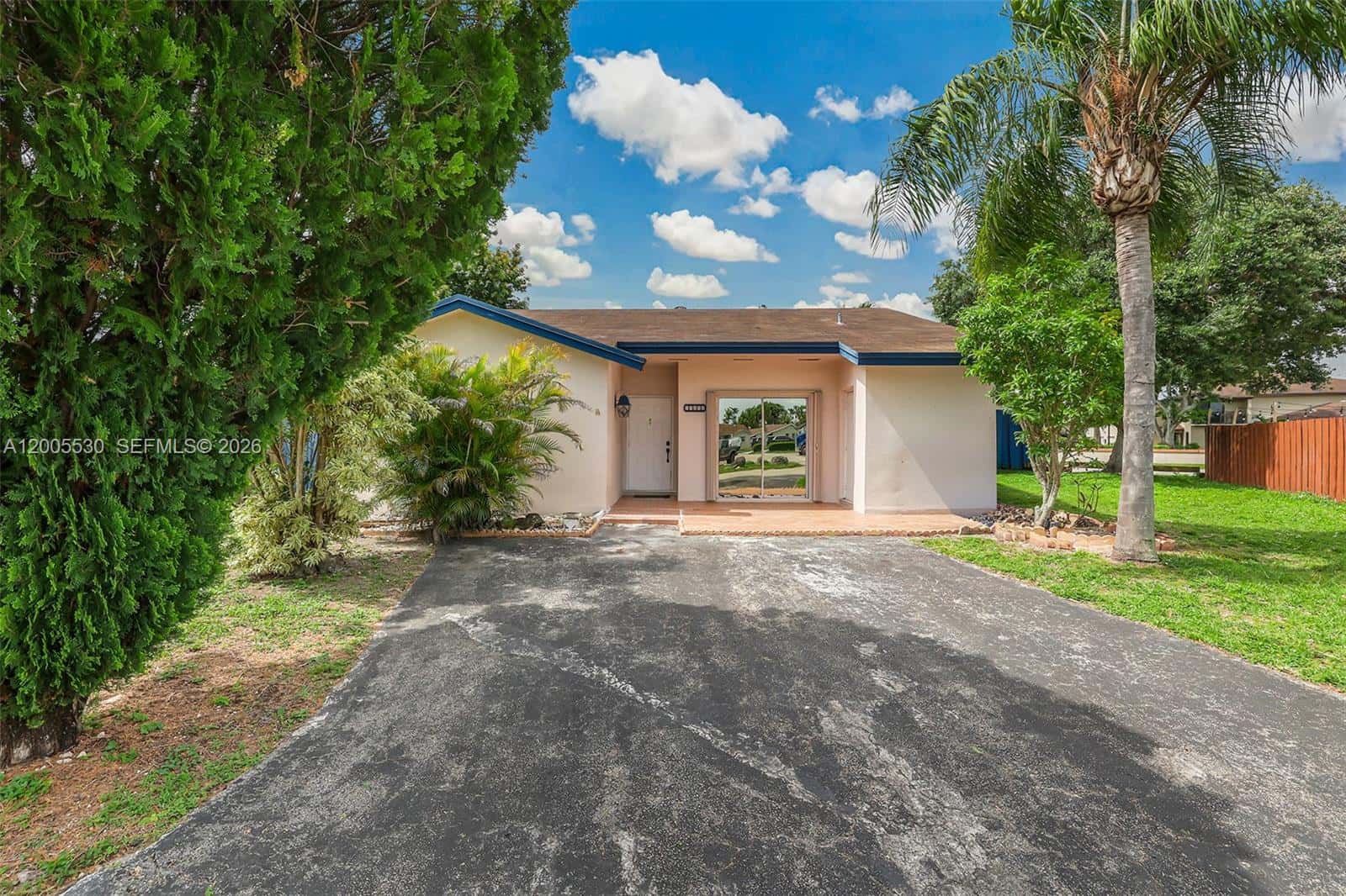 13890 SW 43rd Ter, Miami FL 33175