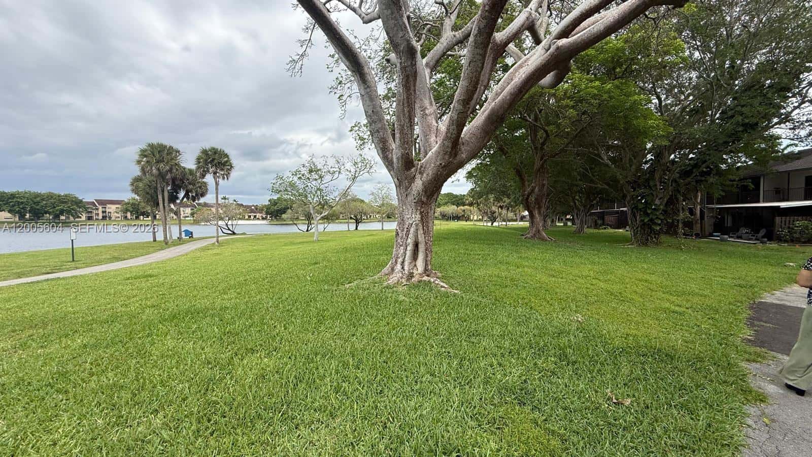 11159 SW 154th Pl, Miami FL 33196
