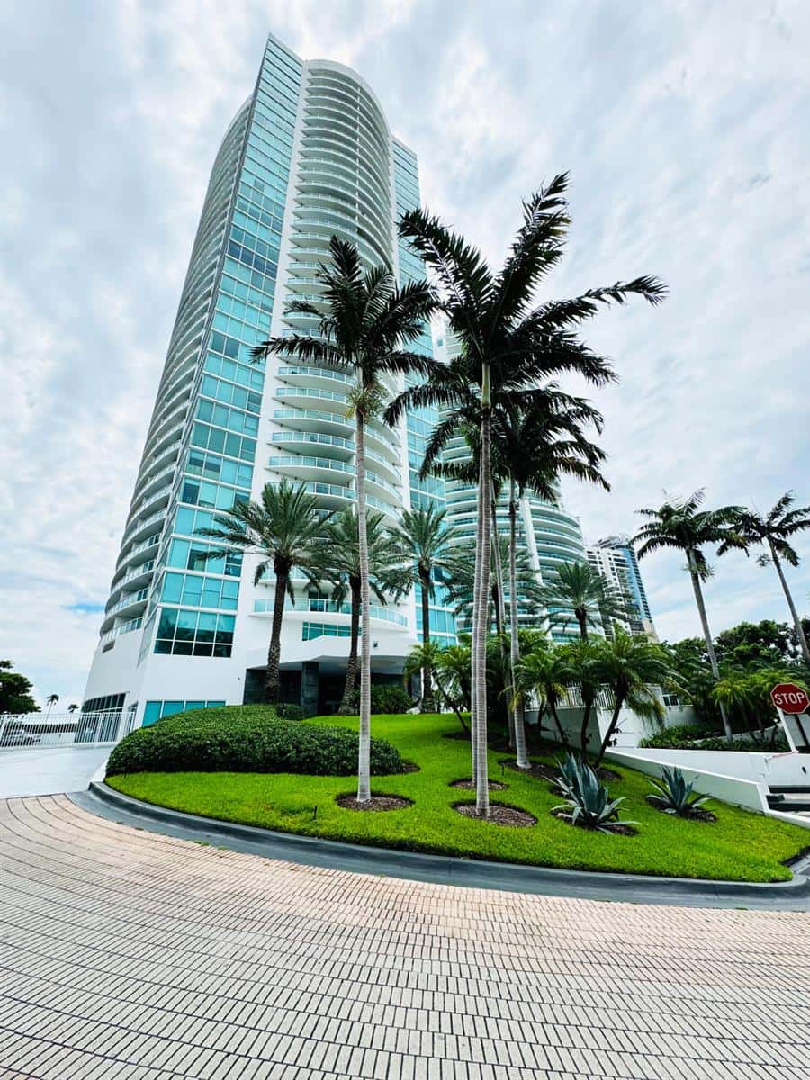 2101 Brickell Avenue # 801, Miami FL 33129