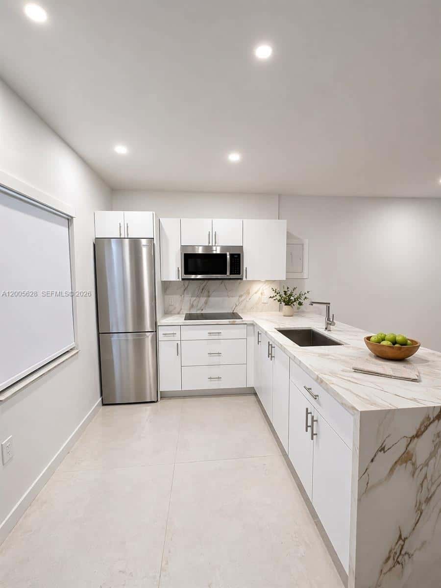 532 SW 16th Ave # 532, Miami FL 33135