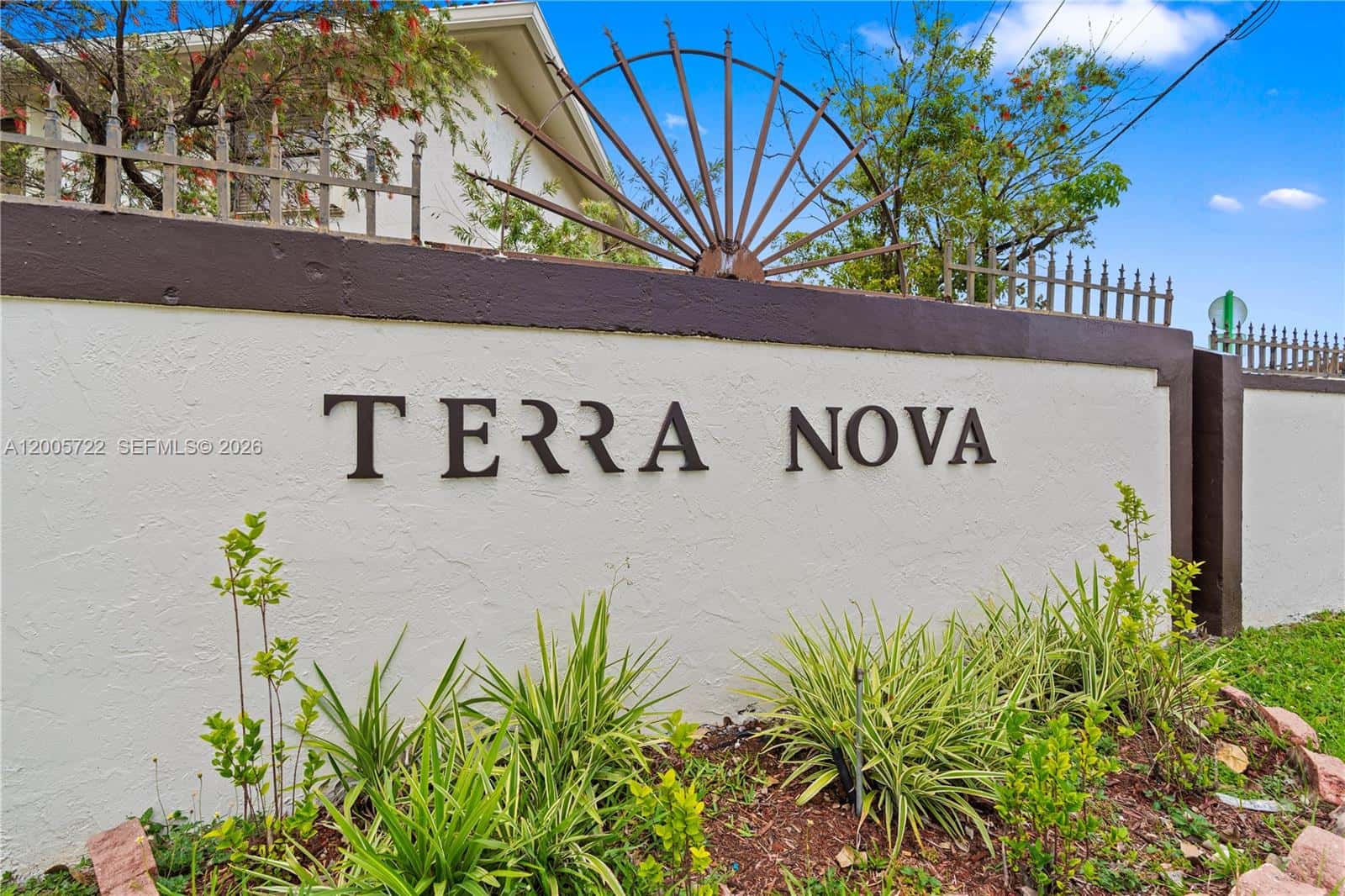 10877 NW 7th St # 35, Miami FL 33172