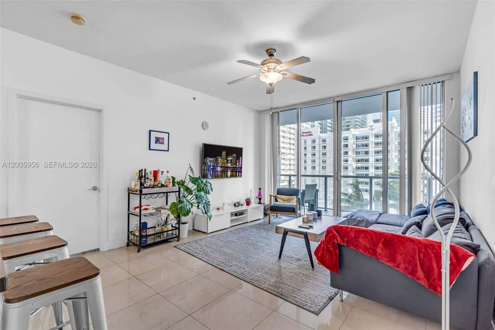 1111 SW 1st Ave # 1217, Miami FL 33130