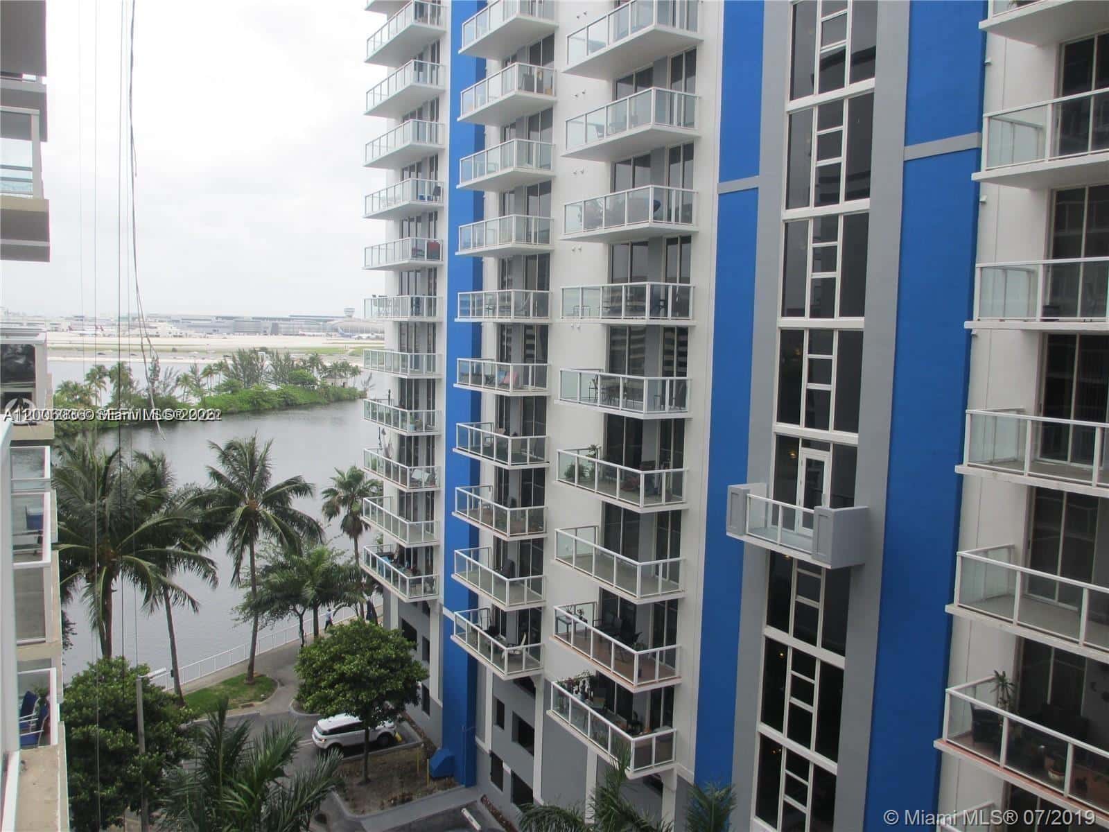 5091 NW 7th St # 807, Miami FL 33126