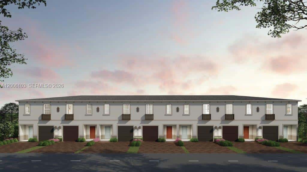 894 SW 11 Way, Florida City FL 33034