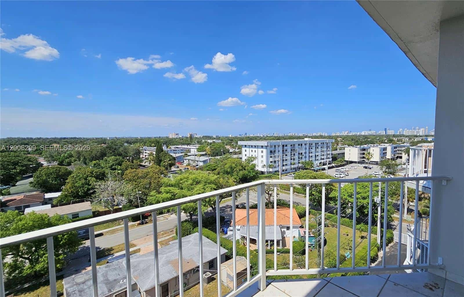 16740 NE 9th Ave # 807, North Miami Beach FL 33162