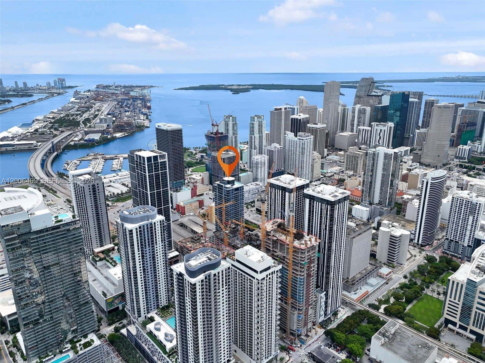 121 NE 5th St # 912B, Miami FL 33132