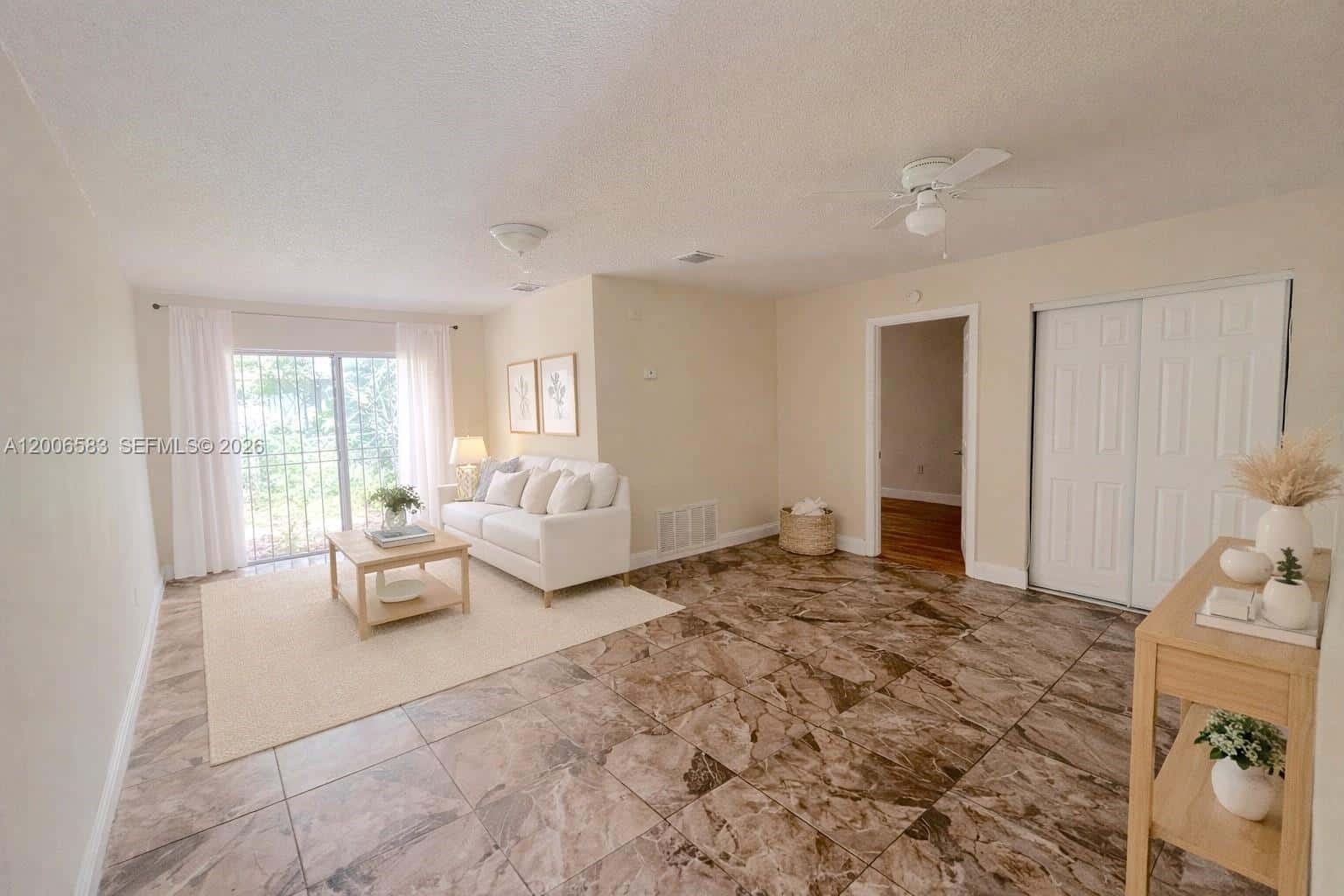 3896 NW 207 St # 1, Miami Gardens FL 33055