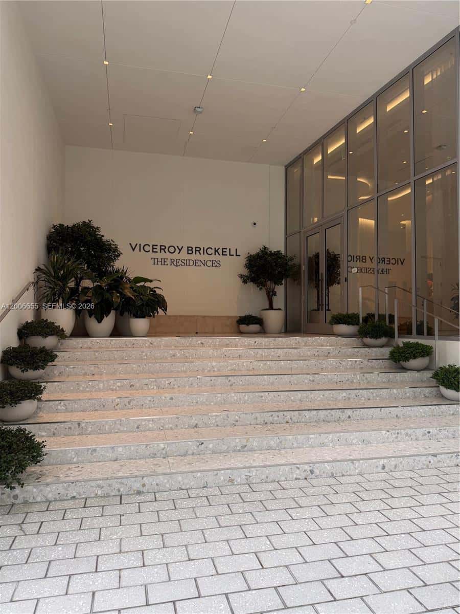 77 SE 5 Street # 1904, Miami FL 33131