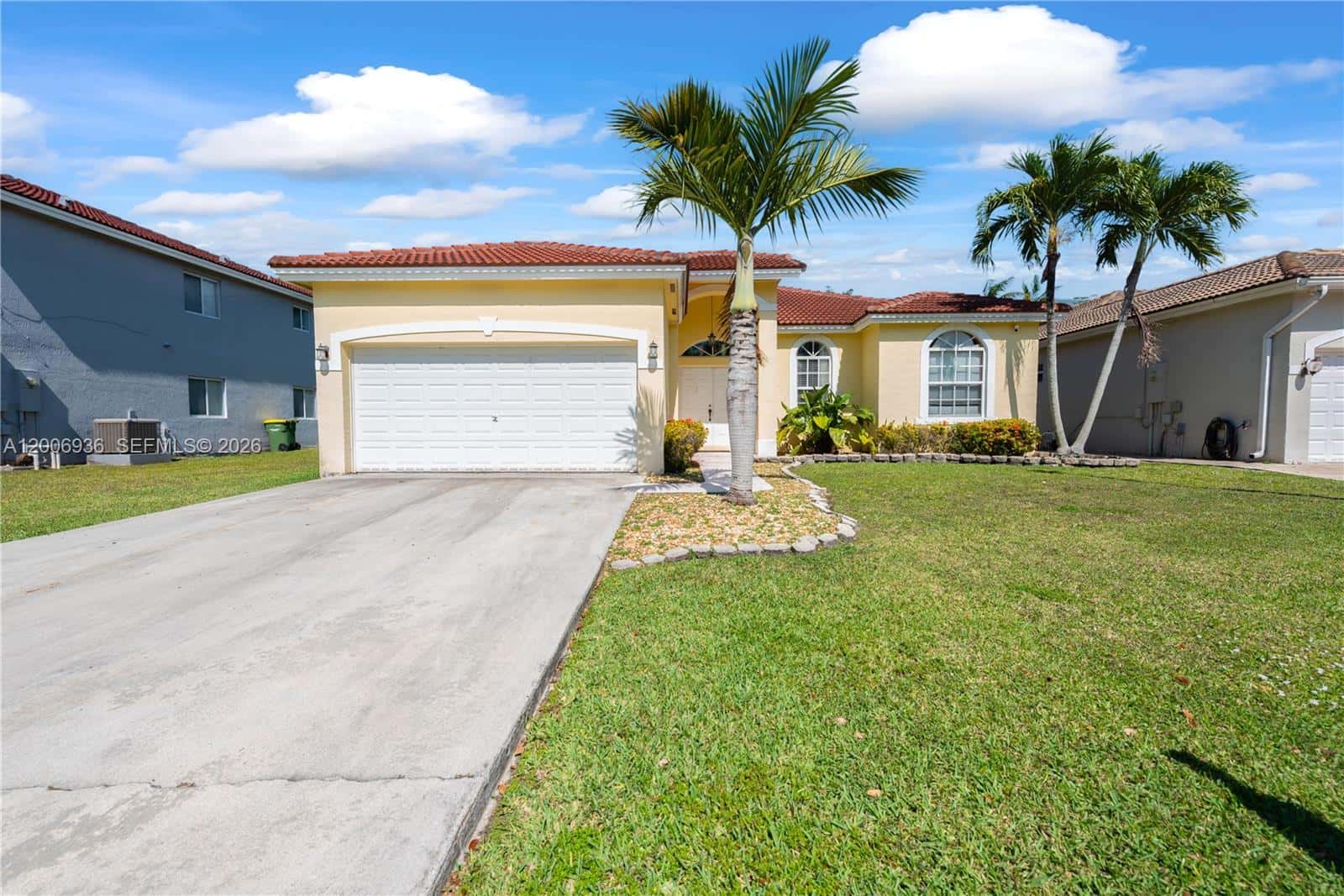 595 SE 30th Dr, Homestead FL 33033