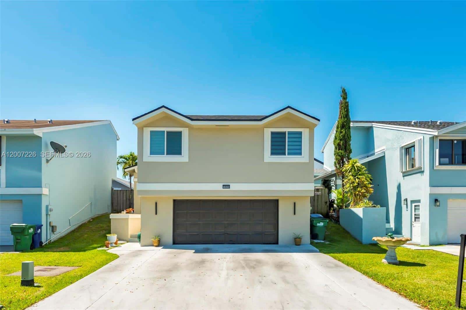 10048 SW 221st St, Cutler Bay FL 33190