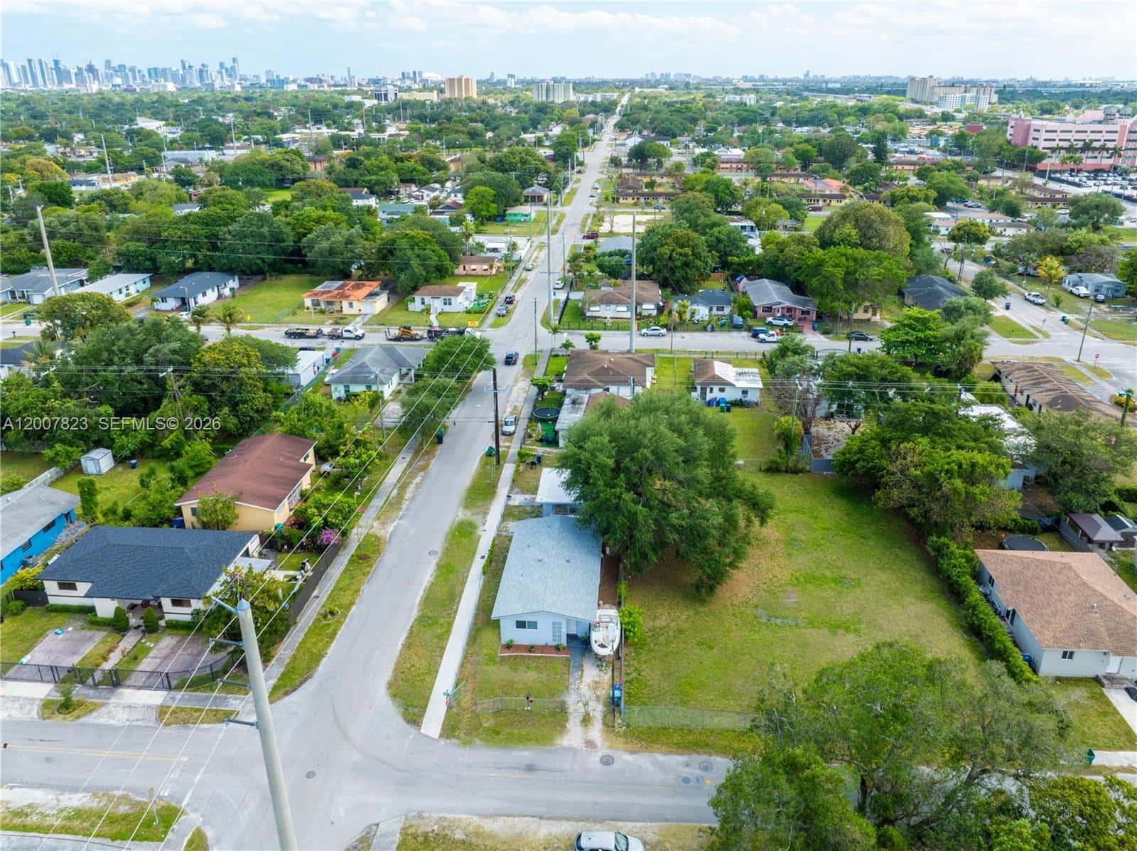 2406 NW 67th St, Miami FL 33147