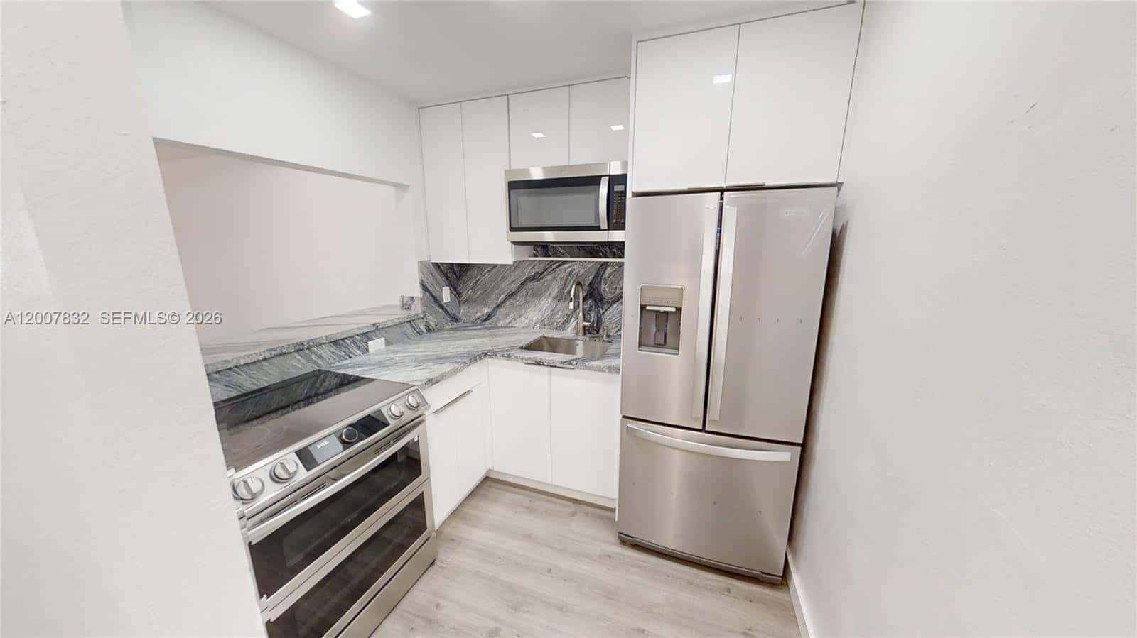 1441 Lincoln Rd # 309, Miami Beach FL 33139