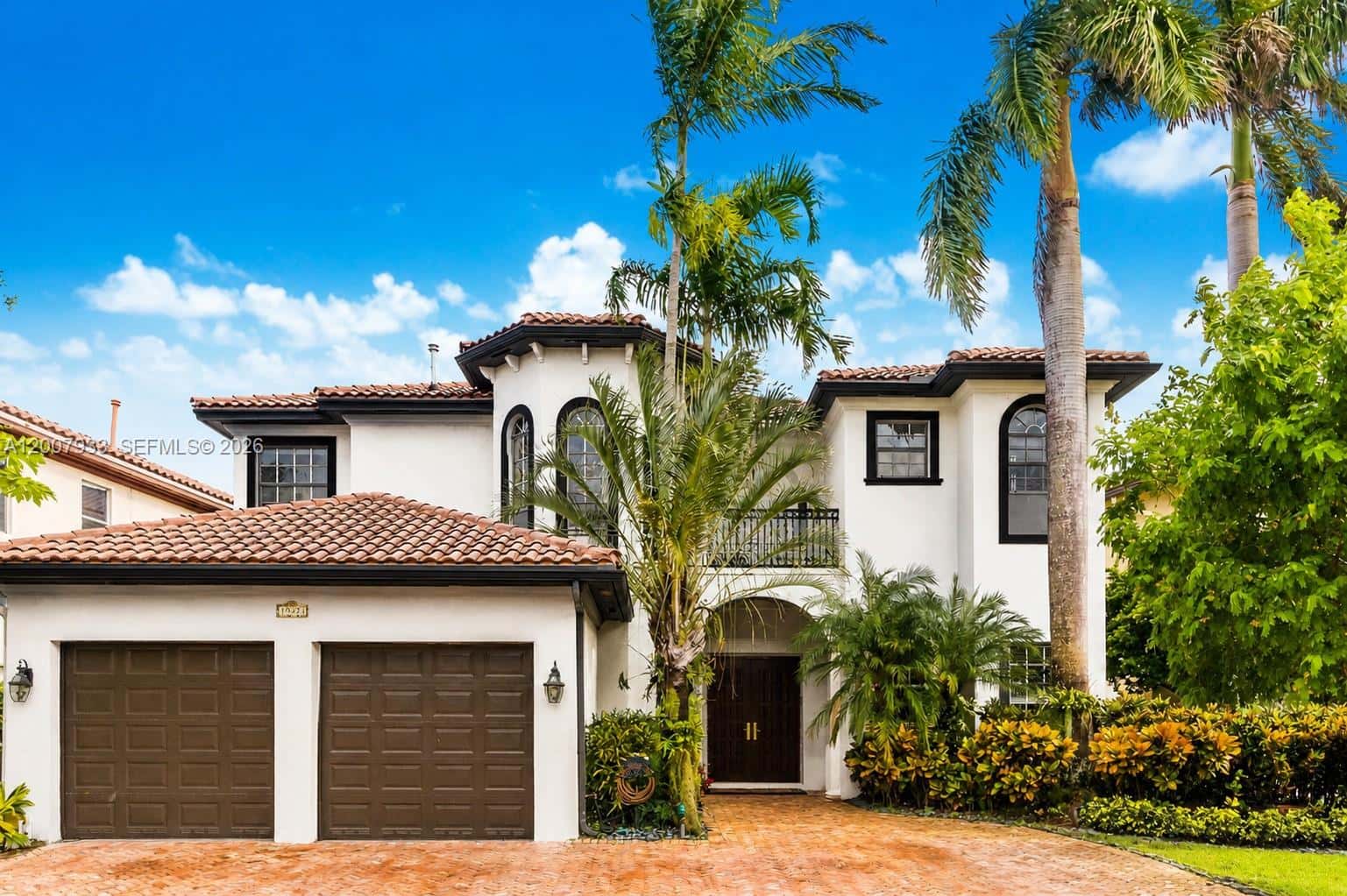 19471 NE 14th Ct, Miami FL 33179