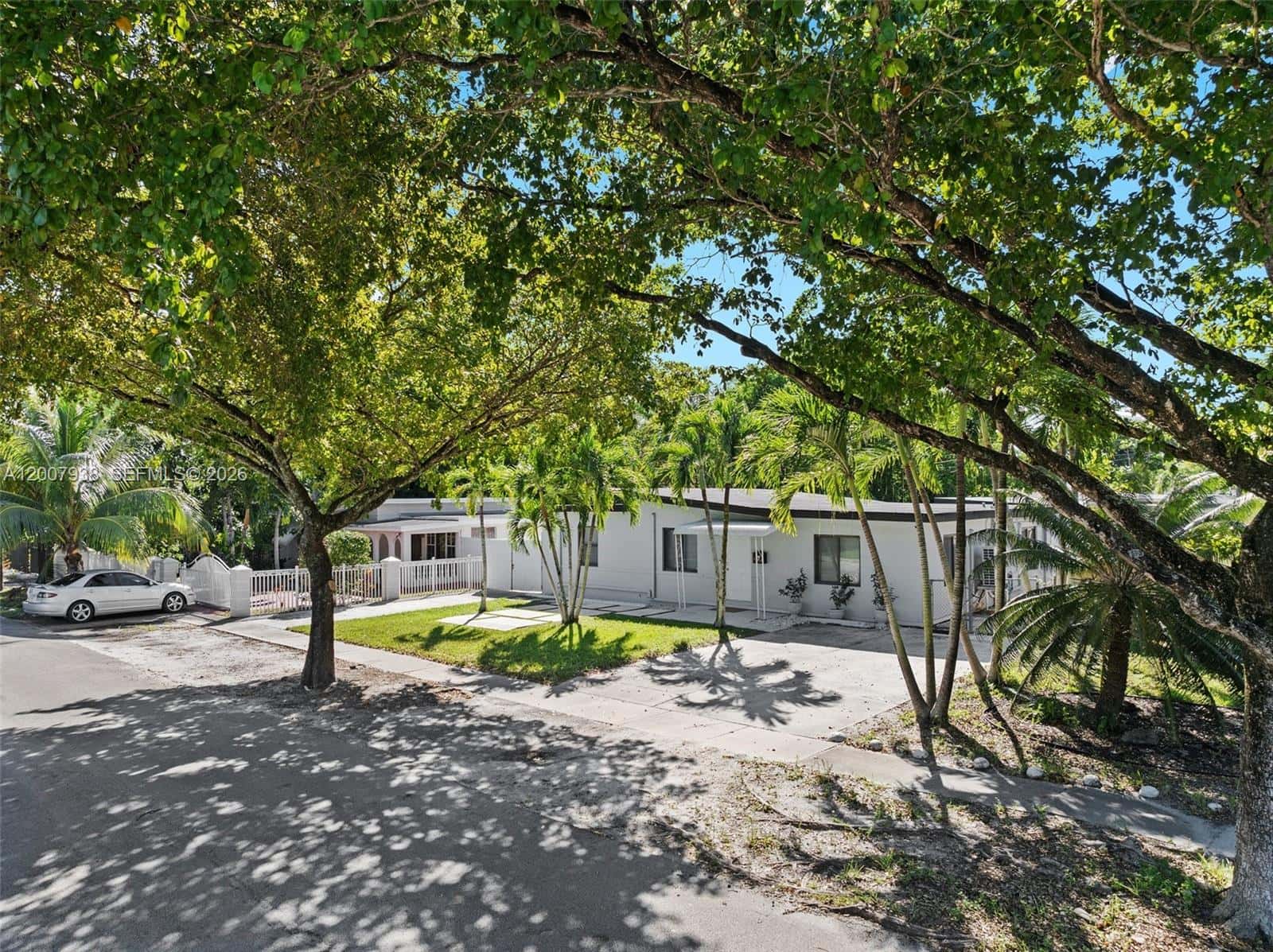 13840 NW 5th Ct, North Miami FL 33168