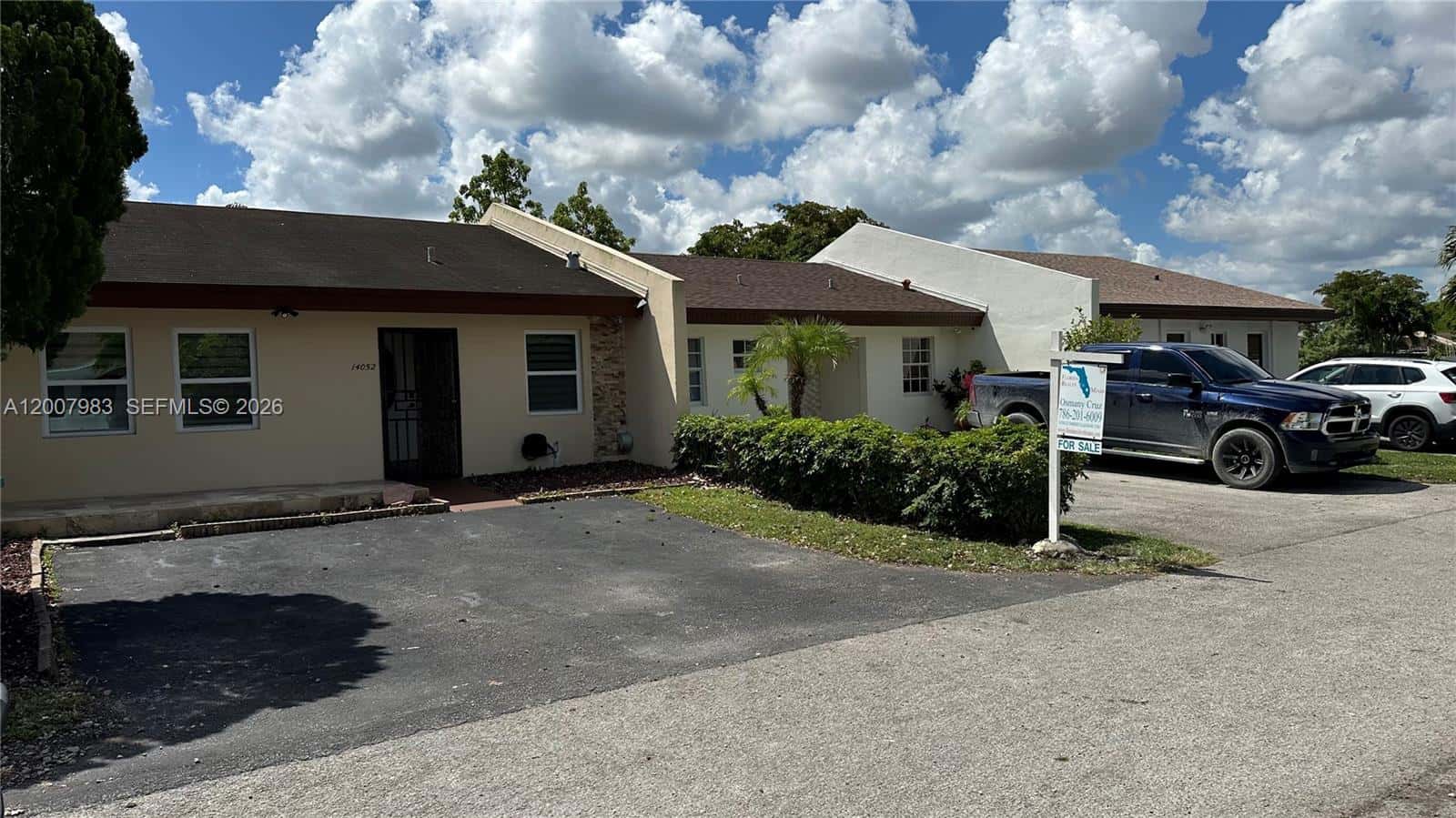 14052 SW 52nd Ter, Miami FL 33175