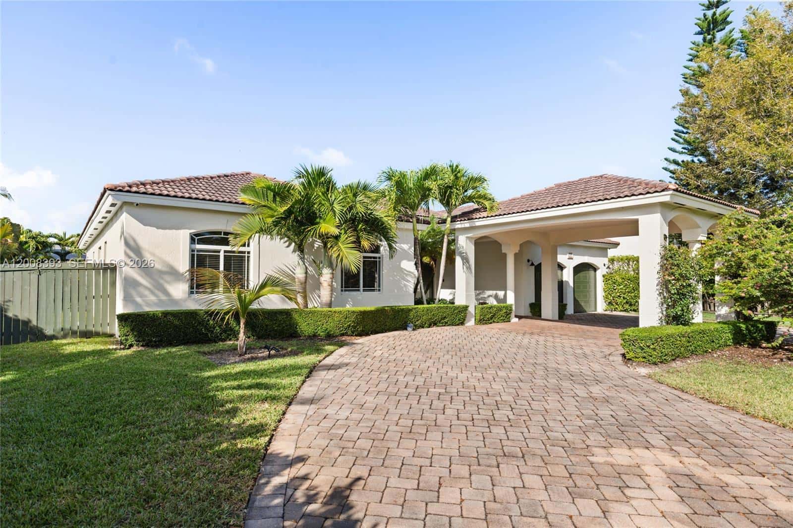 8217 SW 189th Ter, Cutler Bay FL 33157