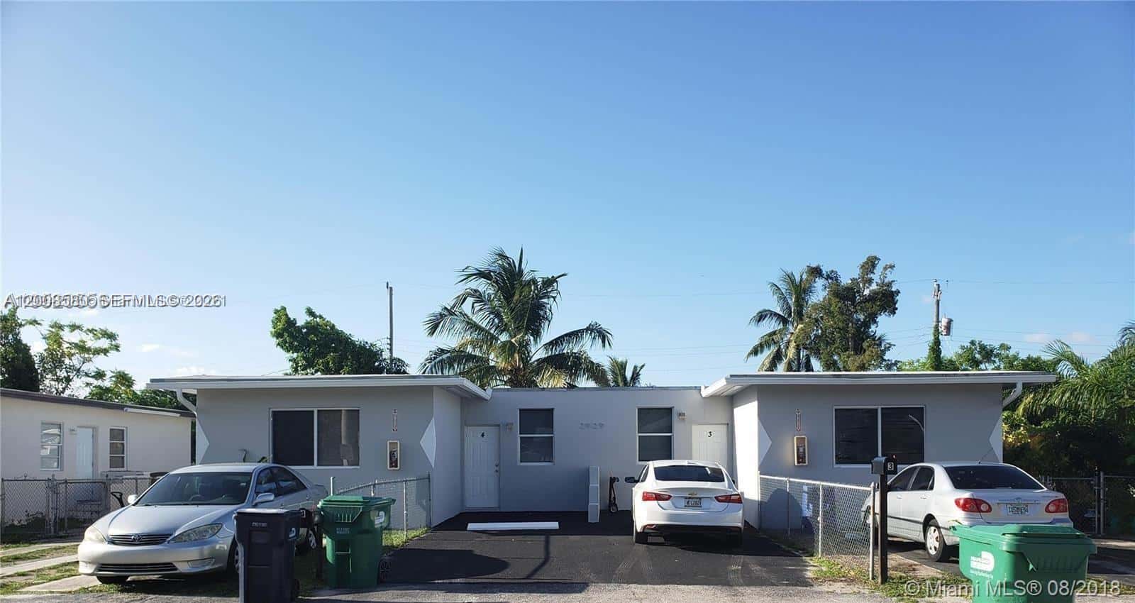 2929 NW 88th St # 4, Miami FL 33147